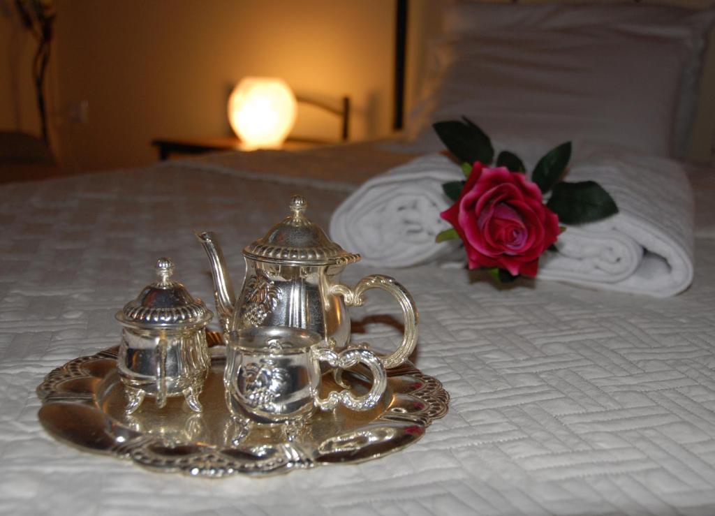 THEODORA room 4